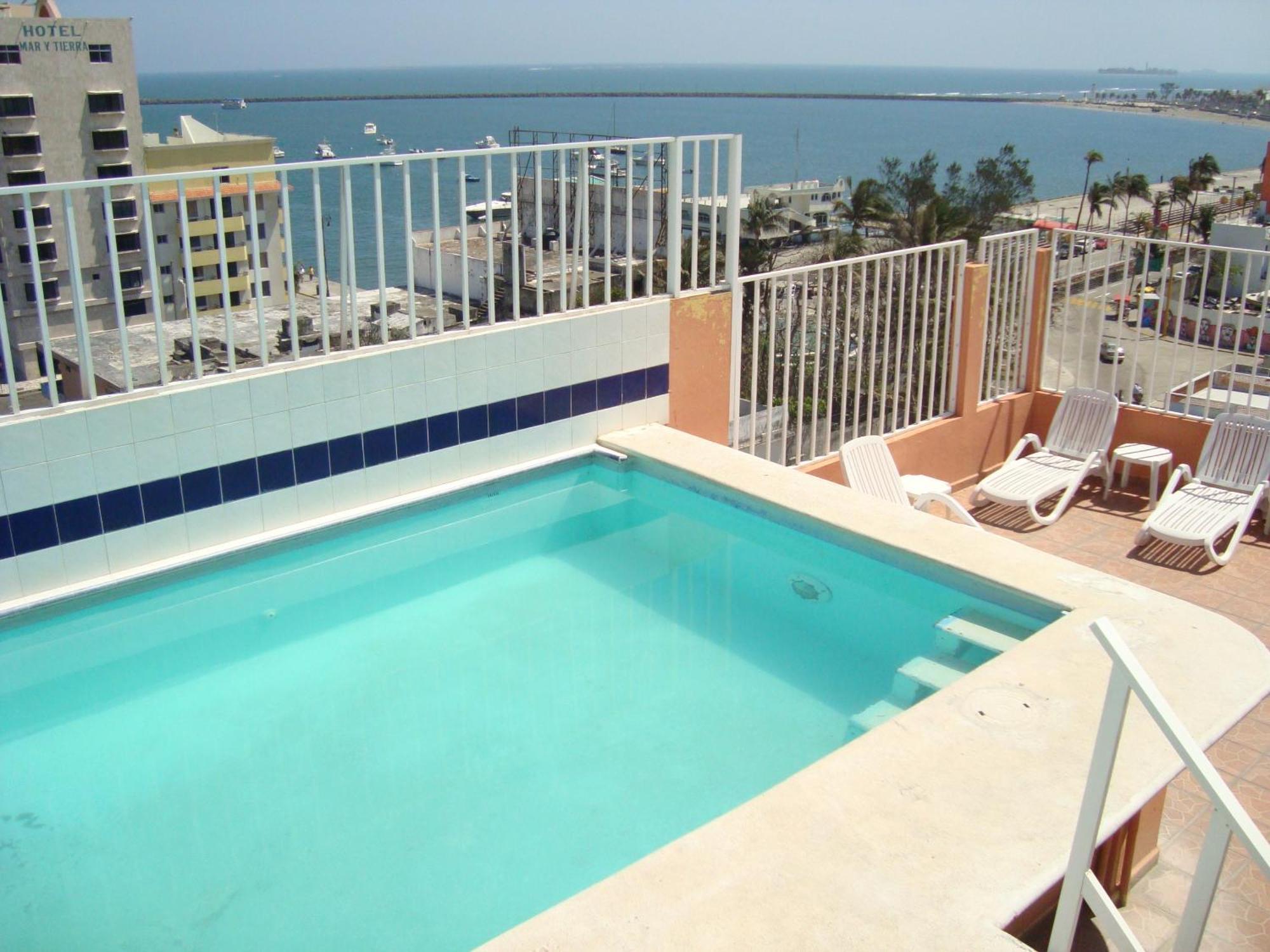 Hotel Posada Del Carmen Veracruz Bagian luar foto